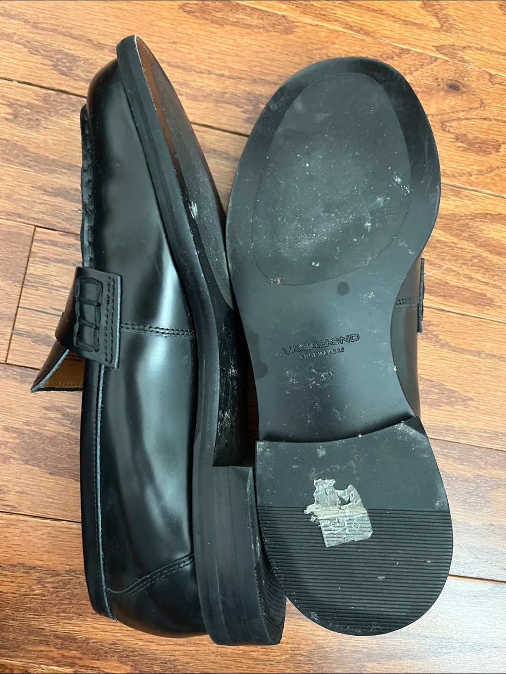 Vagabond Black Leather Penny Loafers - Picture 3 of 5